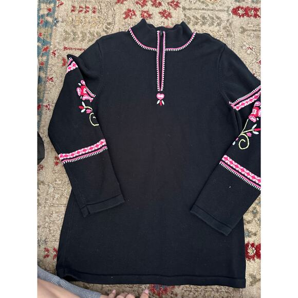 Hanna Andersson Black Floral Embroidered Quarter-Zip Tunic Sweater Size Medium - Picture 7 of 10